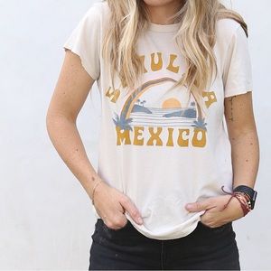 Sayulita graphic tee